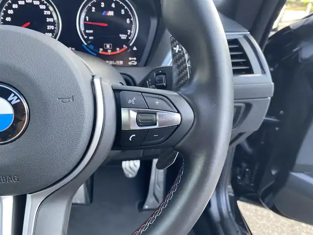 ＢＭＷ Ｍ２ エディションブラックシャドウ 福岡県 2018(平30)年 2.9万km 黒 ・クルーズコントロール/・純正ナビ/BT/USB/・バックカメラ/・黒革シート/シートヒーター/・ドライブレコーダー/・ETC/・純正19AW/・KW車高調/・100台限定車/・保証書/・取扱説明書/・スペアキー/・JQカーボンパドルシフト/・カーボンリアディフューザー/・カーボンドアミラーカバー