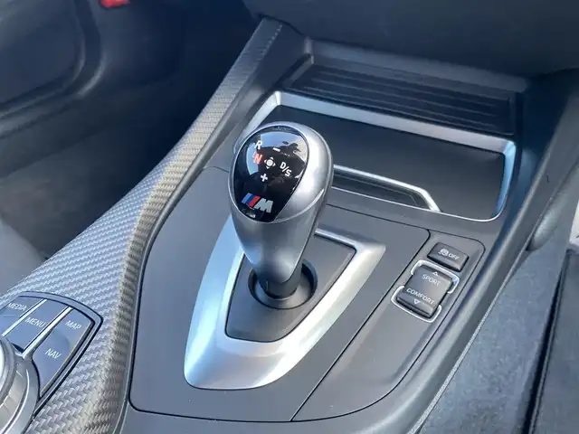 ＢＭＷ Ｍ２ エディションブラックシャドウ 福岡県 2018(平30)年 2.9万km 黒 ・クルーズコントロール/・純正ナビ/BT/USB/・バックカメラ/・黒革シート/シートヒーター/・ドライブレコーダー/・ETC/・純正19AW/・KW車高調/・100台限定車/・保証書/・取扱説明書/・スペアキー/・JQカーボンパドルシフト/・カーボンリアディフューザー/・カーボンドアミラーカバー