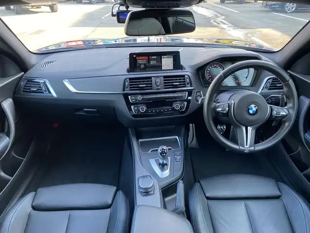 ＢＭＷ Ｍ２ エディションブラックシャドウ 福岡県 2018(平30)年 2.9万km 黒 ・クルーズコントロール/・純正ナビ/BT/USB/・バックカメラ/・黒革シート/シートヒーター/・ドライブレコーダー/・ETC/・純正19AW/・KW車高調/・100台限定車/・保証書/・取扱説明書/・スペアキー/・JQカーボンパドルシフト/・カーボンリアディフューザー/・カーボンドアミラーカバー