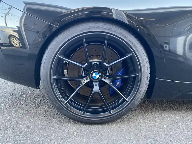 ＢＭＷ Ｍ２ エディションブラックシャドウ 福岡県 2018(平30)年 2.9万km 黒 ・クルーズコントロール/・純正ナビ/BT/USB/・バックカメラ/・黒革シート/シートヒーター/・ドライブレコーダー/・ETC/・純正19AW/・KW車高調/・100台限定車/・保証書/・取扱説明書/・スペアキー/・JQカーボンパドルシフト/・カーボンリアディフューザー/・カーボンドアミラーカバー