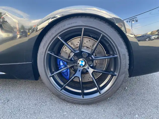 ＢＭＷ Ｍ２ エディションブラックシャドウ 福岡県 2018(平30)年 2.9万km 黒 ・クルーズコントロール/・純正ナビ/BT/USB/・バックカメラ/・黒革シート/シートヒーター/・ドライブレコーダー/・ETC/・純正19AW/・KW車高調/・100台限定車/・保証書/・取扱説明書/・スペアキー/・JQカーボンパドルシフト/・カーボンリアディフューザー/・カーボンドアミラーカバー