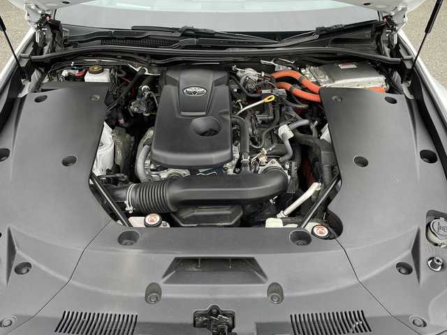 トヨタ クラウン ハイブリッド RS アドバンス Four 岩手県 2021(令3)年 9.4万km プレシャスホワイトパール サンルーフ　純正１２．３型ナビ　バックカメラ　フルセグ　Ｂｌｕｅｔｏｏｔｈ　ＢＳＭ　前席エアシートヒーター　パワーシート　シートメモリー　クルーズコントロール　ＥＴＣ２．０　純正１８ＡＷ　純正エンスタ