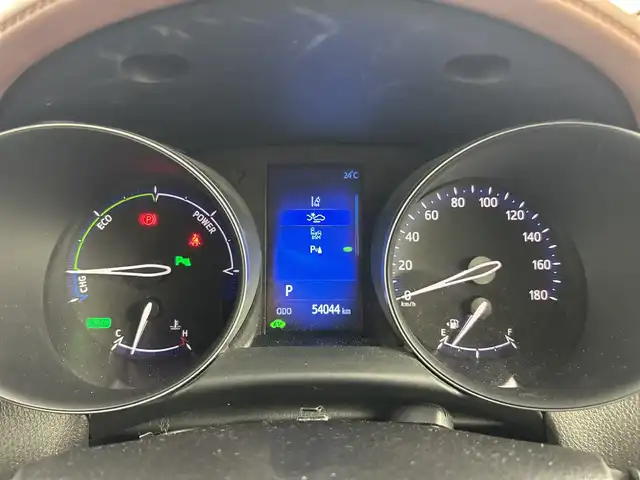 トヨタ Ｃ－ＨＲ G モード ブルーノ 愛知県 2019(令1)年 5.4万km ダークブラウンマイカメタリック/ホワイトパールクリスタルシャイン 禁煙車/2トーン/特別仕様車/純正7インチナビ/（CD/DVD/Bluetooth/フルセグTV/SD)/バックカメラ/トヨタセーフティセンス/・プリクラッシュセーフティ/・レーンディパーチャーアラート/・オートマチックハイビーム/・レーダークルーズコントロール/・ふらつき警報/コーナーセンサー/ETC/前後ドライブレコーダー/シートヒーター/ハーフレザーシート/純正18インチアルミホイール/LEDヘッドライト/オートライト/フロントフォグランプ/スマートキー/プッシュスタート/純正フロアマット/横滑り防止装置/電動格納ミラー