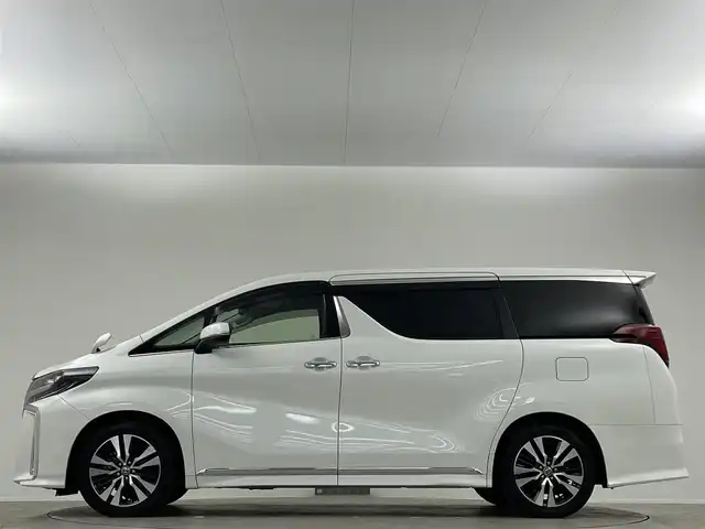 トヨタ アルファード S Cパッケージ 埼玉県 2019(令1)年 4万km ホワイトパールクリスタルシャイン 禁煙車　純正9型ナビ　TV　DVD　CD　BT　後席モニター　バックカメラ　ETC　トヨタセーフティセンス　前後コーナーセンサー　シートヒーター　エアシート　パワーシート　２眼LED　衝突被害軽減
