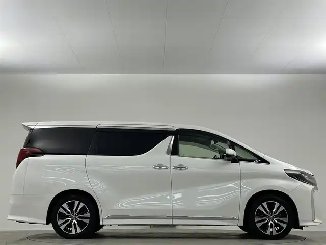 トヨタ アルファード S Cパッケージ 埼玉県 2019(令1)年 4万km ホワイトパールクリスタルシャイン 禁煙車　純正9型ナビ　TV　DVD　CD　BT　後席モニター　バックカメラ　ETC　トヨタセーフティセンス　前後コーナーセンサー　シートヒーター　エアシート　パワーシート　２眼LED　衝突被害軽減