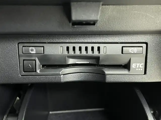 トヨタ アルファード S Cパッケージ 埼玉県 2019(令1)年 4万km ホワイトパールクリスタルシャイン 禁煙車　純正9型ナビ　TV　DVD　CD　BT　後席モニター　バックカメラ　ETC　トヨタセーフティセンス　前後コーナーセンサー　シートヒーター　エアシート　パワーシート　２眼LED　衝突被害軽減