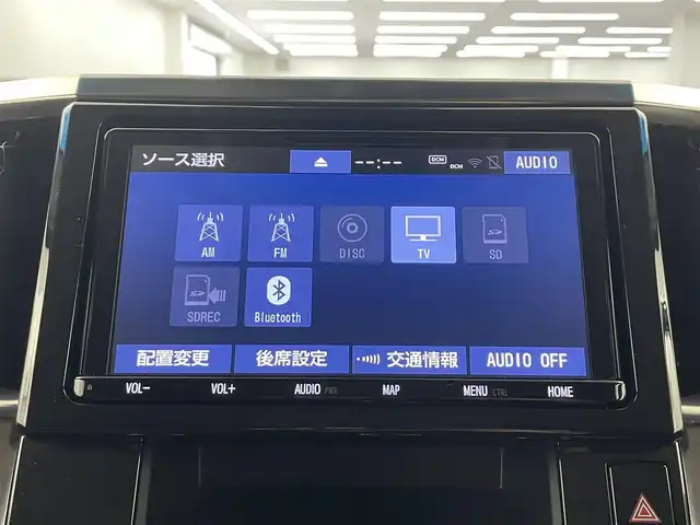 トヨタ アルファード S Cパッケージ 埼玉県 2019(令1)年 4万km ホワイトパールクリスタルシャイン 禁煙車　純正9型ナビ　TV　DVD　CD　BT　後席モニター　バックカメラ　ETC　トヨタセーフティセンス　前後コーナーセンサー　シートヒーター　エアシート　パワーシート　２眼LED　衝突被害軽減
