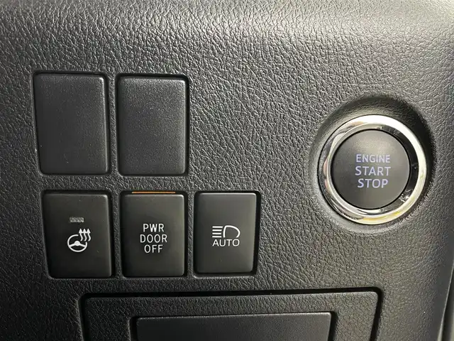 トヨタ アルファード S Cパッケージ 埼玉県 2019(令1)年 4万km ホワイトパールクリスタルシャイン 禁煙車　純正9型ナビ　TV　DVD　CD　BT　後席モニター　バックカメラ　ETC　トヨタセーフティセンス　前後コーナーセンサー　シートヒーター　エアシート　パワーシート　２眼LED　衝突被害軽減