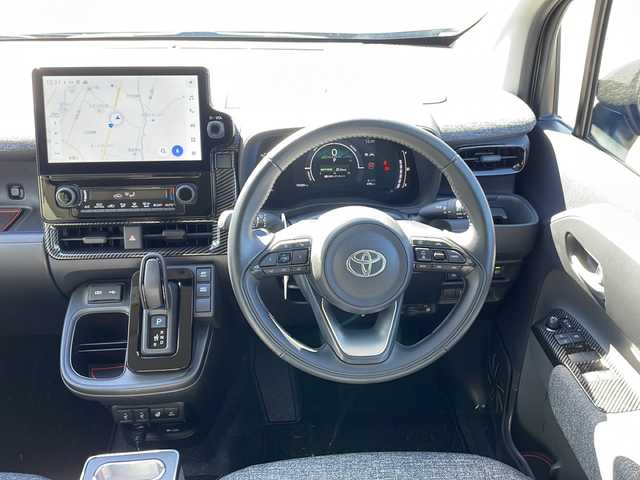 トヨタ シエンタ ハイブリッド Z 山梨県 2022(令4)年 1.7万km アーバンカーキ ワンオーナー/衝突軽減ブレーキ/メモリナビ（AM/FM/BT/フルセグTV）/バックカメラ/アイドリングストップ/クルーズコントロール/プッシュスタート/両側パワースライドドア/ETC2.0/純正LEDヘッドライト/コーナーセンサー/シートヒーター/オートライト