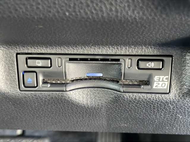 トヨタ シエンタ ハイブリッド Z 山梨県 2022(令4)年 1.7万km アーバンカーキ ワンオーナー/衝突軽減ブレーキ/メモリナビ（AM/FM/BT/フルセグTV）/バックカメラ/アイドリングストップ/クルーズコントロール/プッシュスタート/両側パワースライドドア/ETC2.0/純正LEDヘッドライト/コーナーセンサー/シートヒーター/オートライト