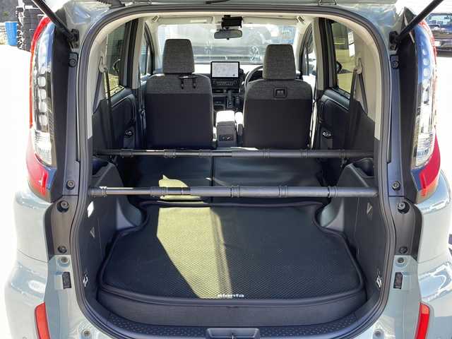 トヨタ シエンタ ハイブリッド Z 山梨県 2022(令4)年 1.7万km アーバンカーキ ワンオーナー/衝突軽減ブレーキ/メモリナビ（AM/FM/BT/フルセグTV）/バックカメラ/アイドリングストップ/クルーズコントロール/プッシュスタート/両側パワースライドドア/ETC2.0/純正LEDヘッドライト/コーナーセンサー/シートヒーター/オートライト