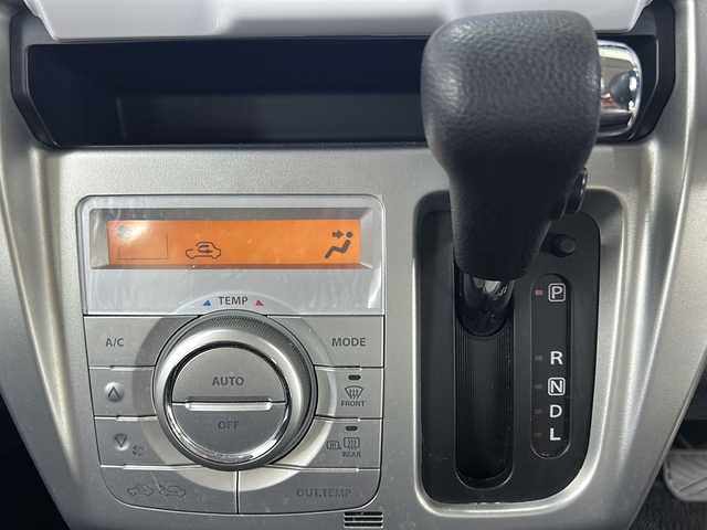 スズキ ハスラー G 長崎県 2018(平30)年 2万km フェニックスレッドパール/ブルーイッシュブラックパール 社外ナビ（AVN-R8W）/・フルセグ/・DVD/・Bluetooth/レーダーブレーキサポート/前席シートヒーター/ETC/シートリフター/ヘッドライトイベライザー/ドライブレコーダー/スマートキー/プッシュスタート/純正フロアマット/アイドリングストップ/オートエアコン