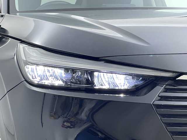 ホンダ ヴェゼル ハイブリッド e:HEV X 新潟県 2023(令5)年 0.9万km クリスタルブラックパール 純正オプションナビ/(ＢＴ／ＦＭ／ＡＭ／ＤＶＤ／フルセグＴＶ）/バックカメラ/ステアリングスイッチ/パドルシフト/置くだけ充電/電格ミラー/ウィンカーミラー/ヘッドライトレベライザー/ドアバイザー/ＥＴＣ