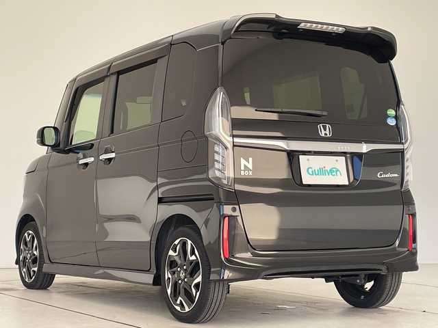 ホンダ Ｎ ＢＯＸ カスタム G L ターボ ホンダセンシング 愛知県 2020(令2)年 2.7万km クリスタルブラックパール ホンダセンシング/純正ナビ/両側パワースライドドア/レーダークルーズコントロール/シートヒーター/バックカメラ/コーナーセンサー/純正アルミホイール/LEDヘッドライト/オートマチックハイビーム/ETC/衝突軽減システム/フルセグ/CD DVD/Bluetooth/ステアリングスイッチ/スマートキー/プッシュスタート