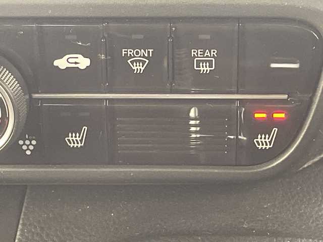 ホンダ Ｎ ＢＯＸ カスタム G L ターボ ホンダセンシング 愛知県 2020(令2)年 2.7万km クリスタルブラックパール ホンダセンシング/純正ナビ/両側パワースライドドア/レーダークルーズコントロール/シートヒーター/バックカメラ/コーナーセンサー/純正アルミホイール/LEDヘッドライト/オートマチックハイビーム/ETC/衝突軽減システム/フルセグ/CD DVD/Bluetooth/ステアリングスイッチ/スマートキー/プッシュスタート