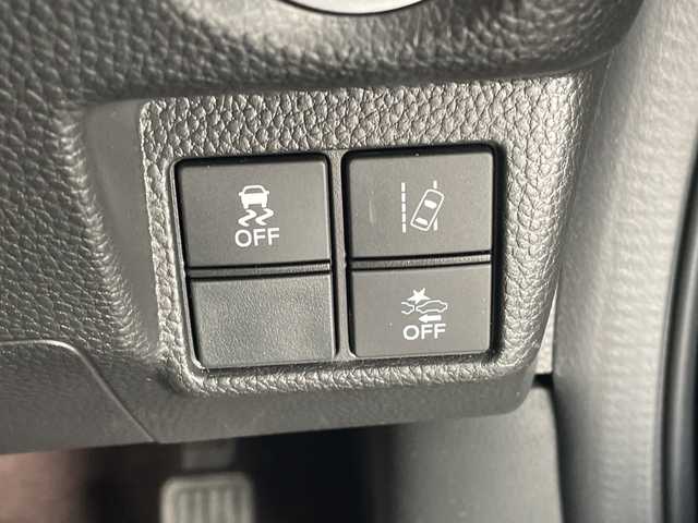 ホンダ Ｎ ＢＯＸ カスタム G L ターボ ホンダセンシング 愛知県 2020(令2)年 2.7万km クリスタルブラックパール ホンダセンシング/純正ナビ/両側パワースライドドア/レーダークルーズコントロール/シートヒーター/バックカメラ/コーナーセンサー/純正アルミホイール/LEDヘッドライト/オートマチックハイビーム/ETC/衝突軽減システム/フルセグ/CD DVD/Bluetooth/ステアリングスイッチ/スマートキー/プッシュスタート