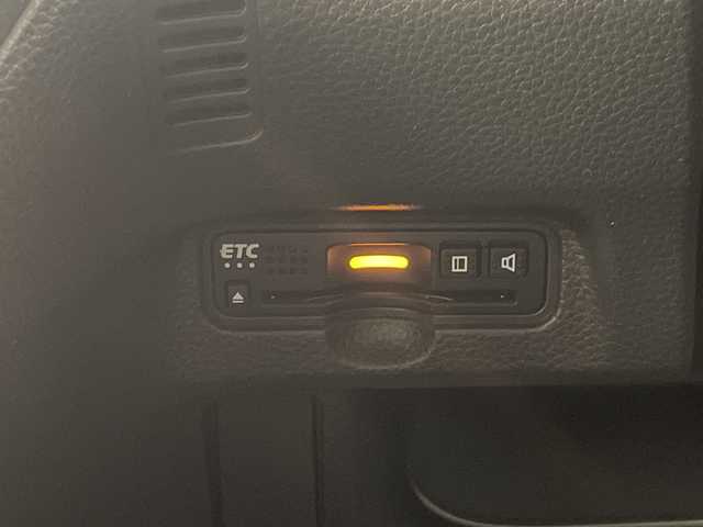 ホンダ Ｎ ＢＯＸ カスタム G L ターボ ホンダセンシング 愛知県 2020(令2)年 2.7万km クリスタルブラックパール ホンダセンシング/純正ナビ/両側パワースライドドア/レーダークルーズコントロール/シートヒーター/バックカメラ/コーナーセンサー/純正アルミホイール/LEDヘッドライト/オートマチックハイビーム/ETC/衝突軽減システム/フルセグ/CD DVD/Bluetooth/ステアリングスイッチ/スマートキー/プッシュスタート