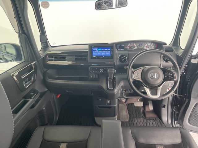 ホンダ Ｎ ＢＯＸ カスタム G L ターボ ホンダセンシング 愛知県 2020(令2)年 2.7万km クリスタルブラックパール ホンダセンシング/純正ナビ/両側パワースライドドア/レーダークルーズコントロール/シートヒーター/バックカメラ/コーナーセンサー/純正アルミホイール/LEDヘッドライト/オートマチックハイビーム/ETC/衝突軽減システム/フルセグ/CD DVD/Bluetooth/ステアリングスイッチ/スマートキー/プッシュスタート