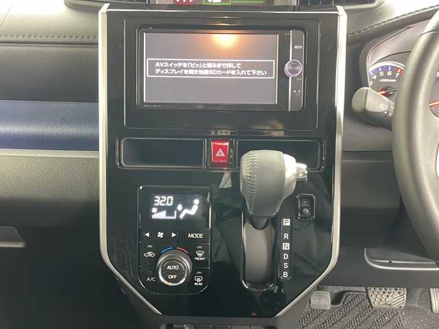 トヨタ ルーミー カスタムG 道央・札幌 2020(令2)年 4.5万km ブラックマイカメタリック ・４WD/・寒冷地仕様/・純正ナビ（CD&DVD&SD）/・クルーズコントロール/・横滑り防止/・アイドリングストップ/・前席シートヒーター/・LEDオートライト/・スマートキー