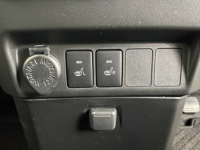 トヨタ ルーミー カスタムG 道央・札幌 2020(令2)年 4.5万km ブラックマイカメタリック ・４WD/・寒冷地仕様/・純正ナビ（CD&DVD&SD）/・クルーズコントロール/・横滑り防止/・アイドリングストップ/・前席シートヒーター/・LEDオートライト/・スマートキー