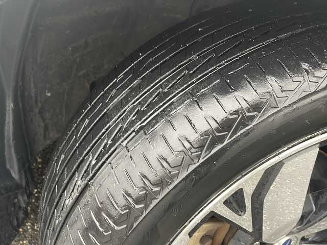 スバル フォレスター ハイブリッド アドバンス 新潟県 2019(平31)年 8.2万km クリスタルホワイトP 純正8インチナビ/(AM/FM/CD/DVD/Bluetooth)/フルセグTV/アイサイトセイフティプラス/フロント・サイドモニター/デジタルインナーミラー/ブラインドスポットモニター/プリクラッシュブレーキ/後退時ブレーキアシスト/AT誤発進抑制制御/AT誤後進抑制制御/レーダークルーズコントロール/レーンキープアシスト/先行車発進お知らせ機能/バックカメラ/ビルトインETC/パワーバックドア/純正ドライブレコーダー/純正フロアマット/純正アルミホイール/全席シートヒーター/ハーフレザー/D/N席パワーシート/LEDヘッドライト