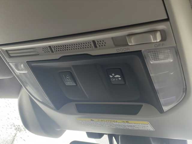 スバル フォレスター ハイブリッド アドバンス 新潟県 2019(平31)年 8.2万km クリスタルホワイトP 純正8インチナビ/(AM/FM/CD/DVD/Bluetooth)/フルセグTV/アイサイトセイフティプラス/フロント・サイドモニター/デジタルインナーミラー/ブラインドスポットモニター/プリクラッシュブレーキ/後退時ブレーキアシスト/AT誤発進抑制制御/AT誤後進抑制制御/レーダークルーズコントロール/レーンキープアシスト/先行車発進お知らせ機能/バックカメラ/ビルトインETC/パワーバックドア/純正ドライブレコーダー/純正フロアマット/純正アルミホイール/全席シートヒーター/ハーフレザー/D/N席パワーシート/LEDヘッドライト