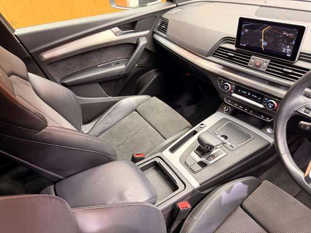 アウディ Ｑ５ 40TDIクワトロ スポーツ 千葉県 2019(令1)年 4.9万km グレイシアホワイトメタリック ACC　/半革　/ナビ　/TV　/360°Bluetooth接続　/マトリクスLED　/バーチャルコックピット　/シートヒーター　/電動シート　/電動リアゲート　/パーキングアシスト　/衝突軽減B　/BSM　/LKA　/ETC　/ドラレコ