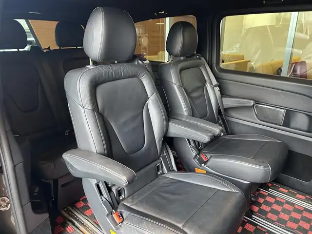 メルセデス・ベンツ Ｖ２２０ d スポーツ ロング 宮城県 2019(令1)年 4.4万km インジウムグレー レーダーセーフティパッケージ/パノラマガラスサンルーフ/Burmesterサウンドシステム/COMANDシステムHDDナビゲーションシステム/フルセグTV/360°カメラシステム/社外フリップダウンモニター/社外DVDプレーヤー/ブラックレザーシート/シートヒーター/メモリ機能付きパワーシート/LEDヘッドライト/オートライト/両側パワースライドドア/パワーバックドア/純正19インチAW/ETC車載器/ドライブレコーダー