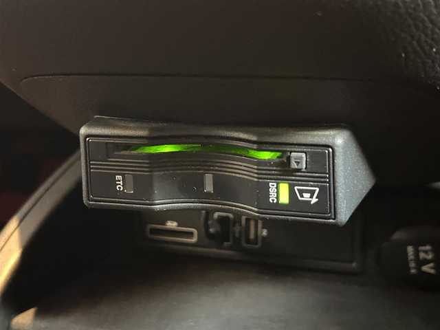 メルセデス・ベンツ Ｖ２２０ d スポーツ ロング 宮城県 2019(令1)年 4.4万km インジウムグレー レーダーセーフティパッケージ/パノラマガラスサンルーフ/Burmesterサウンドシステム/COMANDシステムHDDナビゲーションシステム/フルセグTV/360°カメラシステム/社外フリップダウンモニター/社外DVDプレーヤー/ブラックレザーシート/シートヒーター/メモリ機能付きパワーシート/LEDヘッドライト/オートライト/両側パワースライドドア/パワーバックドア/純正19インチAW/ETC車載器/ドライブレコーダー