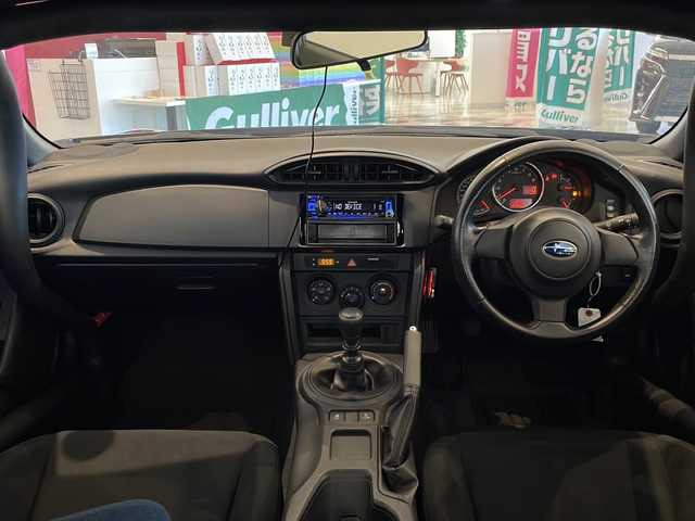 スバル ＢＲＺ RA レーシング 福井県 2017(平29)年 2.5万km ダークグレーメタリック ワンオーナー　/ロールゲージ　/社外ＥＮＫＥＩ１７インチＡＷ　/ＥＴＣ２．０　/前方ドライブレコーダー　/ＫＥＮＷＯＯＤ製オーディオ　/ーＣＤ/ＵＳＢ/ＬＥＤヘッドライト　/純正フロアマット　/スペアキー2本/純正オプション品有り/スペアタイヤ