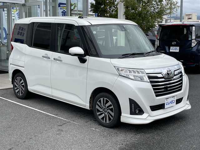 トヨタ ルーミー カスタムG S 山梨県 2017(平29)年 10.6万km パールホワイトⅢ (株)IDOMが運営する【じしゃロン甲府店】の自社ローン専用車両になります。こちらは現金またはオートローンご利用時の価格です。自社ローンご希望の方は別途その旨お申付け下さい/〇プリクラッシュセーフティ/〇純正SDナビ（NSZT-Y6T）/〇CD/DVD/〇Bluetooth接続/〇バックカメラ/〇クルーズコントロール/〇両側パワースライドドア/〇前席シートヒーター/〇純正14インチAW