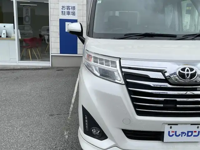 トヨタ ルーミー カスタムG S 山梨県 2017(平29)年 10.6万km パールホワイトⅢ (株)IDOMが運営する【じしゃロン甲府店】の自社ローン専用車両になります。こちらは現金またはオートローンご利用時の価格です。自社ローンご希望の方は別途その旨お申付け下さい/〇プリクラッシュセーフティ/〇純正SDナビ（NSZT-Y6T）/〇CD/DVD/〇Bluetooth接続/〇バックカメラ/〇クルーズコントロール/〇両側パワースライドドア/〇前席シートヒーター/〇純正14インチAW