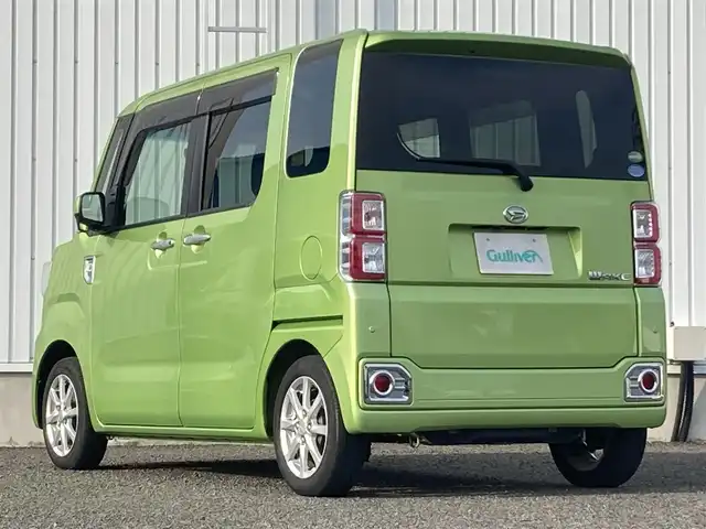 ダイハツ ウェイク L SA Ⅱ 熊本県 2017(平29)年 5.5万km フレッシュグリーンM 社外ナビ/・AM/FM/CD/ワンセグTV/バックカメラ/スマートアシスト2/・衝突警報機能/・衝突回避支援ブレーキ機能/・車線逸脱警報機能/・誤発進抑制機能（前方/後方）/・先行車発進お知らせ機能/ドライブレコーダー/ETC/オートライト/・ハロゲンライト/・フォグランプ/・ヘッドライトレベライザー/電動格納ミラー/・サイドアンダーミラー/純正ドアバイザー/純正アルミホイール/純正フロアマット/スマートキー