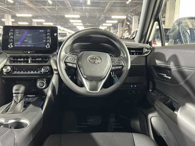 トヨタ ハリアー G 福岡県 2022(令4)年 3.7万km プレシャスブラックパール 純正8型ディスプレイオーディオ/バックカメラ/デジタルインナーミラー/ハーフレザーシート/パワーバックドア/ドライブレコーダー前後/スマートキー/革巻きステアリング/オートハイビーム/オートライト/コーナーセンサー/ブラインドスポットモニター/LEDヘッドライト/純正18インチアルミホイール