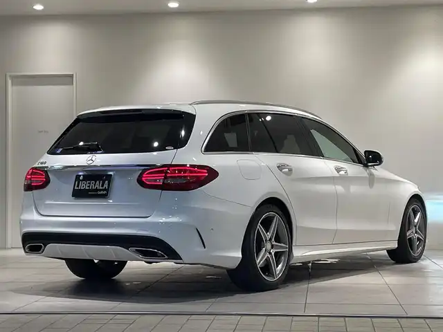 メルセデス・ベンツ Ｃ１８０ ワゴン スポーツ 愛知県 2015(平27)年 5.4万km ポーラホワイト レーダーセーフティーＰＫＧ　/ＨＵＤ　/純正ナビ　/Ｂｌｕｅｔｏｏｔｈ　/フルセグＴＶ　/バックカメラ　/ＡＣＣ　/ＬＫＡ　/ＬＤＷ　/ＢＳＭ　/シートヒーター　/レザーシート　/ＬＥＤヘッドライト　/ＥＴＣ２．０/ウィンカーミラー/アイドリングストップ
