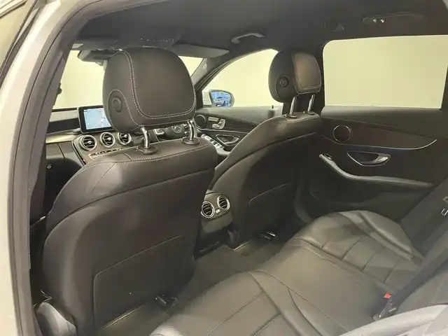 メルセデス・ベンツ Ｃ１８０ ワゴン スポーツ 愛知県 2015(平27)年 5.4万km ポーラホワイト レーダーセーフティーＰＫＧ　/ＨＵＤ　/純正ナビ　/Ｂｌｕｅｔｏｏｔｈ　/フルセグＴＶ　/バックカメラ　/ＡＣＣ　/ＬＫＡ　/ＬＤＷ　/ＢＳＭ　/シートヒーター　/レザーシート　/ＬＥＤヘッドライト　/ＥＴＣ２．０/ウィンカーミラー/アイドリングストップ