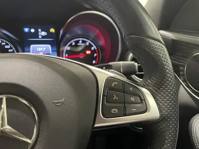 メルセデス・ベンツ Ｃ１８０ ワゴン スポーツ 愛知県 2015(平27)年 5.4万km ポーラホワイト レーダーセーフティーＰＫＧ　/ＨＵＤ　/純正ナビ　/Ｂｌｕｅｔｏｏｔｈ　/フルセグＴＶ　/バックカメラ　/ＡＣＣ　/ＬＫＡ　/ＬＤＷ　/ＢＳＭ　/シートヒーター　/レザーシート　/ＬＥＤヘッドライト　/ＥＴＣ２．０/ウィンカーミラー/アイドリングストップ