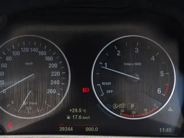 ＢＭＷ ２１８ｄ アクティブツアラー 埼玉県 2018(平30)年 4万km 黒 ブラウンレザーシート/アダプティブクルーズコントロール/インテリジェントセーフティ/ヘッドアップディスプレイ/パークディスタンスコントロール/コンフォートアクセス/バックカメラ/iDriveナビ/ドラレコ/ルームミラー内臓ETC/前席シートヒーター/シートポジションメモリー機能
