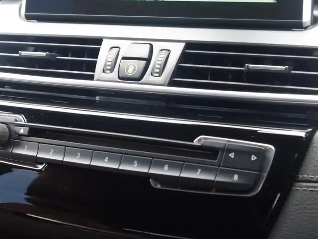 ＢＭＷ ２１８ｄ アクティブツアラー 埼玉県 2018(平30)年 4万km 黒 ブラウンレザーシート/アダプティブクルーズコントロール/インテリジェントセーフティ/ヘッドアップディスプレイ/パークディスタンスコントロール/コンフォートアクセス/バックカメラ/iDriveナビ/ドラレコ/ルームミラー内臓ETC/前席シートヒーター/シートポジションメモリー機能