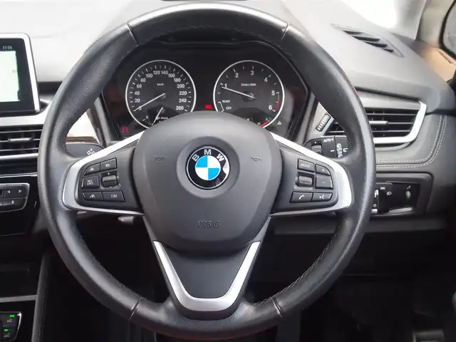 ＢＭＷ ２１８ｄ アクティブツアラー 埼玉県 2018(平30)年 4万km 黒 ブラウンレザーシート/アダプティブクルーズコントロール/インテリジェントセーフティ/ヘッドアップディスプレイ/パークディスタンスコントロール/コンフォートアクセス/バックカメラ/iDriveナビ/ドラレコ/ルームミラー内臓ETC/前席シートヒーター/シートポジションメモリー機能