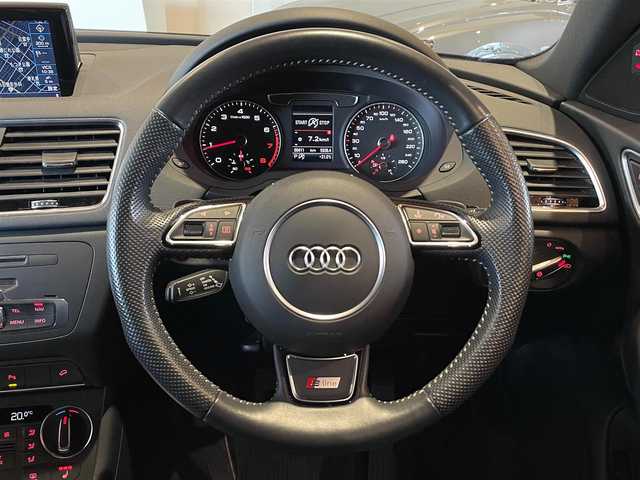 アウディ Ｑ３ 2．0 TFSI クワトロ 180PS Sライン 道央・札幌 2018(平30)年 6.1万km グレイシアホワイトメタリック Slineパッケージ/　・Slineエクステリアロゴ/　・Sパラレルスポークデザイン/　・スポークサスペンション/　・スプリントクロス/レザーSlineロゴ/　・LEDヘッドライト/　・ヘッドライトウォッシャー/MMIナビゲーション/アシスタンスパッケージ/　・クルーズコントロール/　・アウディサイドアシスト/　・アウディアクティブレーンアシスト/　・ハイビームアシスト/グレイシアホワイトメタリック/オートマチックテールゲート/シートヒーター