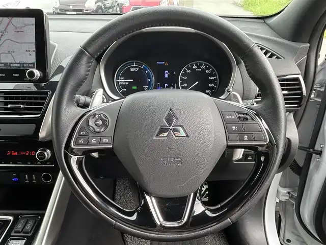 三菱 エクリプス クロス ＰＨＥＶ P 福岡県 2021(令3)年 3.1万km ホワイトダイヤモンド バックカメラ/サンルーフ/フルセグTV/クルーズコントロール/レーンキープアシスト/横滑り防止/前後コーナーセンサー/LEDオートライト/オートハイビーム/衝突被害軽減システム/Apple Car Play/AndroidAuto/BT/パワーシート(D席)/ルーフレール/ハーフレザーシート/シートヒーター(D席＋N席)