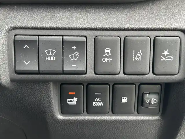 三菱 エクリプス クロス ＰＨＥＶ P 福岡県 2021(令3)年 3.1万km ホワイトダイヤモンド バックカメラ/サンルーフ/フルセグTV/クルーズコントロール/レーンキープアシスト/横滑り防止/前後コーナーセンサー/LEDオートライト/オートハイビーム/衝突被害軽減システム/Apple Car Play/AndroidAuto/BT/パワーシート(D席)/ルーフレール/ハーフレザーシート/シートヒーター(D席＋N席)