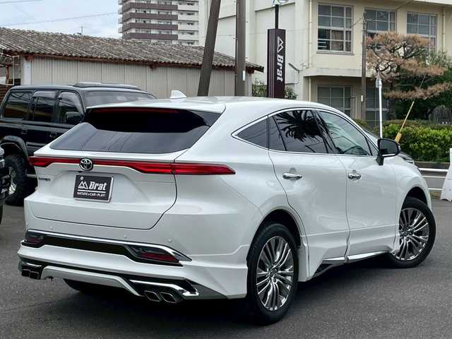 トヨタ ハリアー Z 宮崎県 2021(令3)年 6.3万km ホワイトパールクリスタルシャイン モデリスタフルエアロ/JBLサウンド/ヘッドアップディスプレイ/メーカーナビ/全方位カメラ/デジタルインナーミラー/ブラウンシートカバー/ワンオーナー/パワーバックドア/ETC2.0/クリアランスソナー/レーダークルーズコントロール/プリクラッシュセーフティー/レーンキープアシスト/RCTA/BSM/オートハイビーム/シルクブレイズラゲッジマット/リア3面スモークフィルム/スペアキー/保証書・取扱説明書