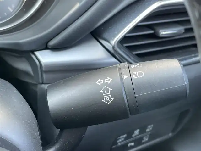 マツダ ＣＸ－５ XD スマートエディション 千葉県 2020(令2)年 5.9万km ディープクリスタルブルーマイカ i-アクティブセンス/　衝突軽減ブレーキ/レーンキープアシスト/　レーダークルーズコントロール/アダプティブヘッドライト/　クリアランスソナー/ブラインドスポットモニター/　ヘッドアップディスプレイ/純正メーカーナビ/　フルセグ/BT/DVD/CD/USB/カープレイ/全方位カメラ/ステアリングスイッチ/ETC/パワーシート(D席)/シートヒーター(D/N席)/電動パーキングブレーキ/ステアリングヒーター/LEDヘッドライト/オートライト/スマートキー/プッシュスタート/純正フロアマット/純正17インチAW
