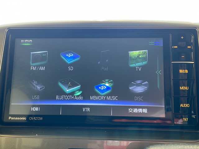 スズキ スペーシア カスタム Z 岐阜県 2017(平29)年 4.1万km クリスタルホワイトP 純正ナビ/バックカメラ/スズキセーフティサポート/ETC/フルセグTV/Blutooth/iPod/HDMI/VTR/CD/DVD再生/ステアリングスイッチ/D席シートヒーター/両側パワースライドドア/プッシュスタート/スペアキー/スマートキー