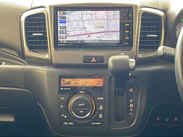 スズキ スペーシア カスタム Z 岐阜県 2017(平29)年 4.1万km クリスタルホワイトP 純正ナビ/バックカメラ/スズキセーフティサポート/ETC/フルセグTV/Blutooth/iPod/HDMI/VTR/CD/DVD再生/ステアリングスイッチ/D席シートヒーター/両側パワースライドドア/プッシュスタート/スペアキー/スマートキー