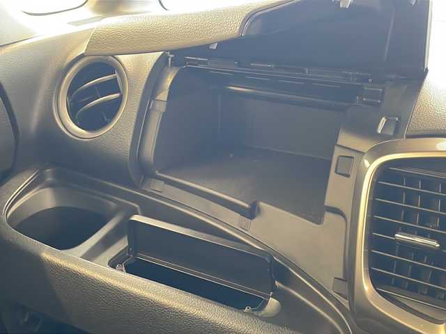 スズキ スペーシア カスタム Z 岐阜県 2017(平29)年 4.1万km クリスタルホワイトP 純正ナビ/バックカメラ/スズキセーフティサポート/ETC/フルセグTV/Blutooth/iPod/HDMI/VTR/CD/DVD再生/ステアリングスイッチ/D席シートヒーター/両側パワースライドドア/プッシュスタート/スペアキー/スマートキー