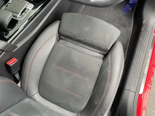 メルセデス・ベンツ Ａ１８０ スタイル AMGライン 千葉県 2019(平31)年 4万km ジュピターレッド 225/45R18/ヘッドアップディスプレイ/ハーフレザーシート/シートヒーター/パワーシート/純正HDDナビ/360°カメラ/地デジ/USB/純正18インチAW/レーダーセーフティパッケージ/ワイヤレス充電/ドライブレコーダー（CSD-790FHG）