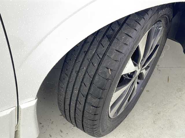 日産 セレナ ハイウェイスター 宮城県 2017(平29)年 7.9万km ブリリアントホワイトパール 2トーン セーフティパックB/エマージェンシーブレーキ/プロパイロット/車線逸脱警報/ソナー(F.R)/アラウンドビューモニター/純正11型フリップダウンモニター/両側パワースライドドア/インテリジェントミラー/純正9型ナビ/・BT.CD.DVD.SD.HDMI.USB/フロントスポイラー/純正16インチアルミホイール/ビルトインETC/ロールサンシェード/LEDヘッドライト/LEDフォグランプ/アイドリングストップ/プッシュスタート/スマートキー/横滑り防止機能
